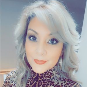 Meet your Posher, Martha